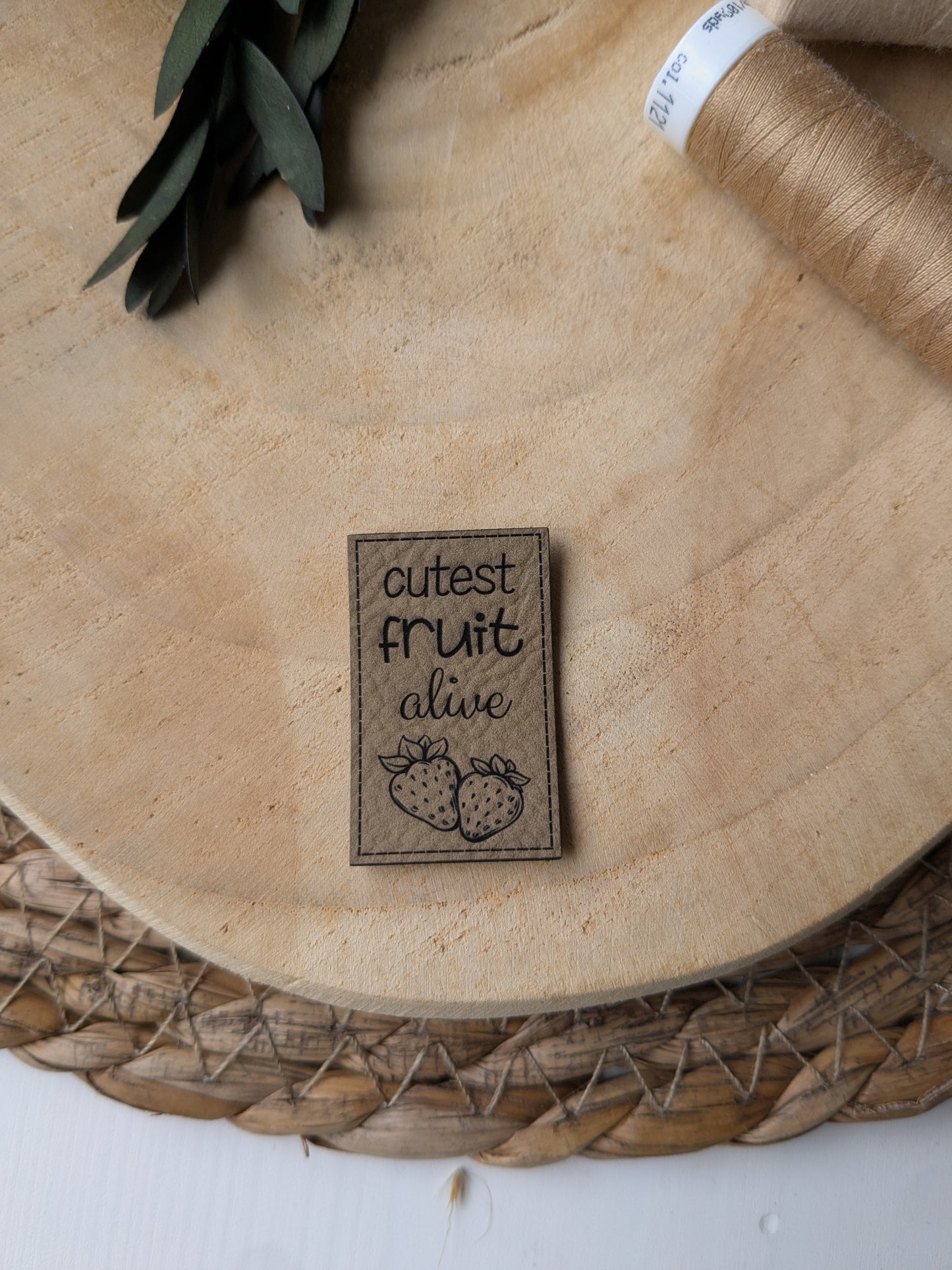 Kunstlederlabel cutest fruit alive