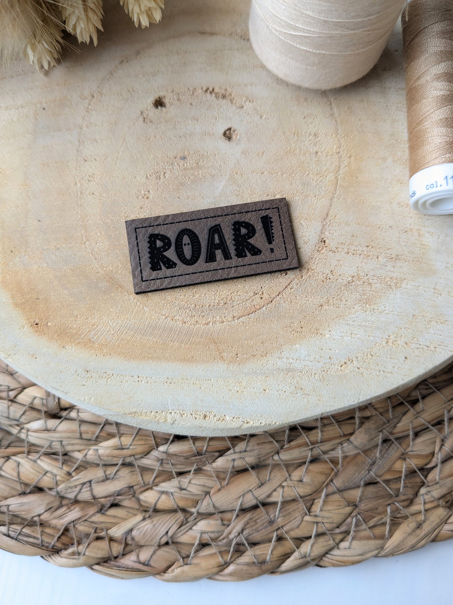 Kunstlederlabel ROAR!